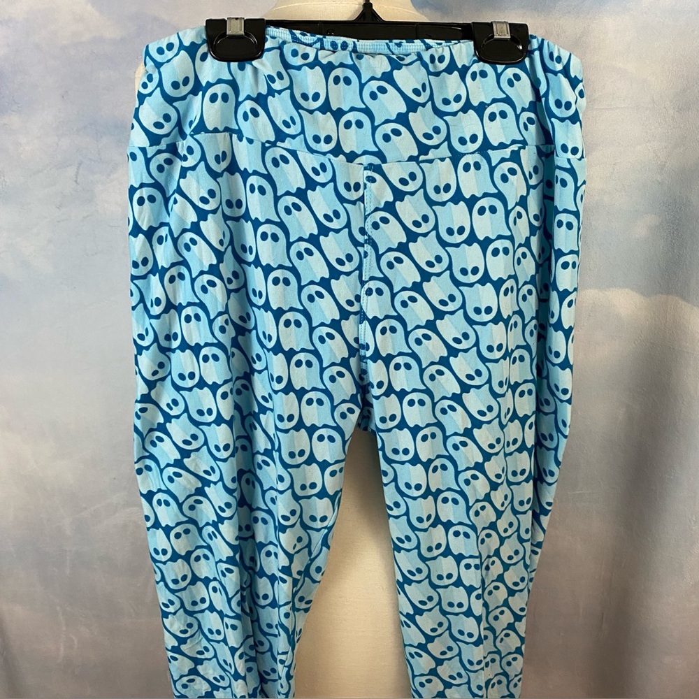 LuLaRoe Tall & Curvy Ghost Print Leggings